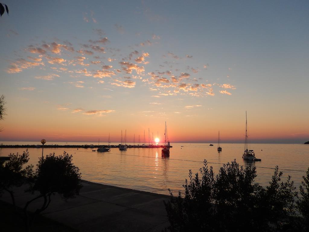 Apartments Nautica Novigrad Istria 외부 사진